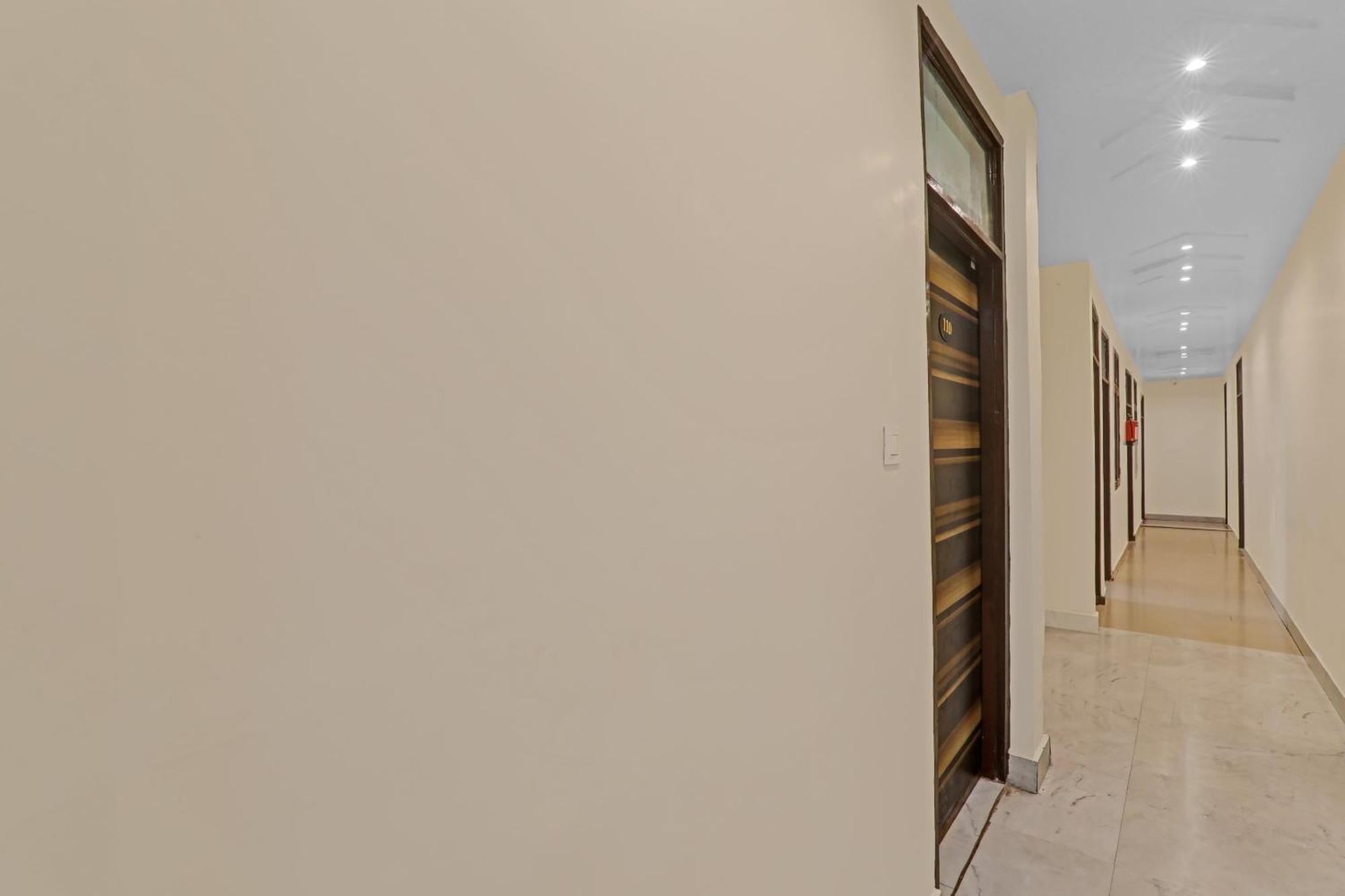 Collection O Hotel Marigold Kanpur Esterno foto